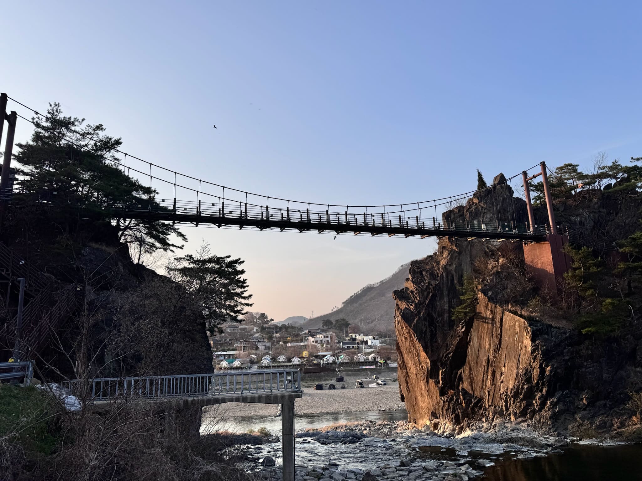 수주팔봉 출렁다리
